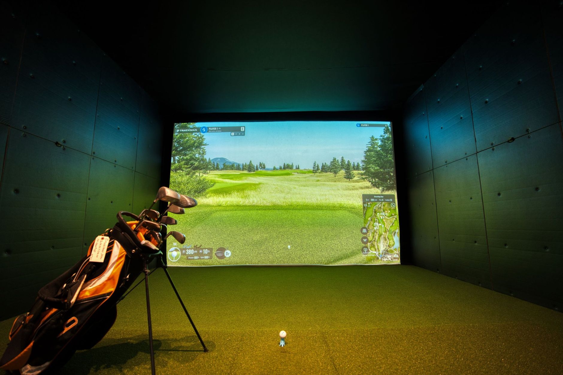 Home Golf Tech editorial team at work